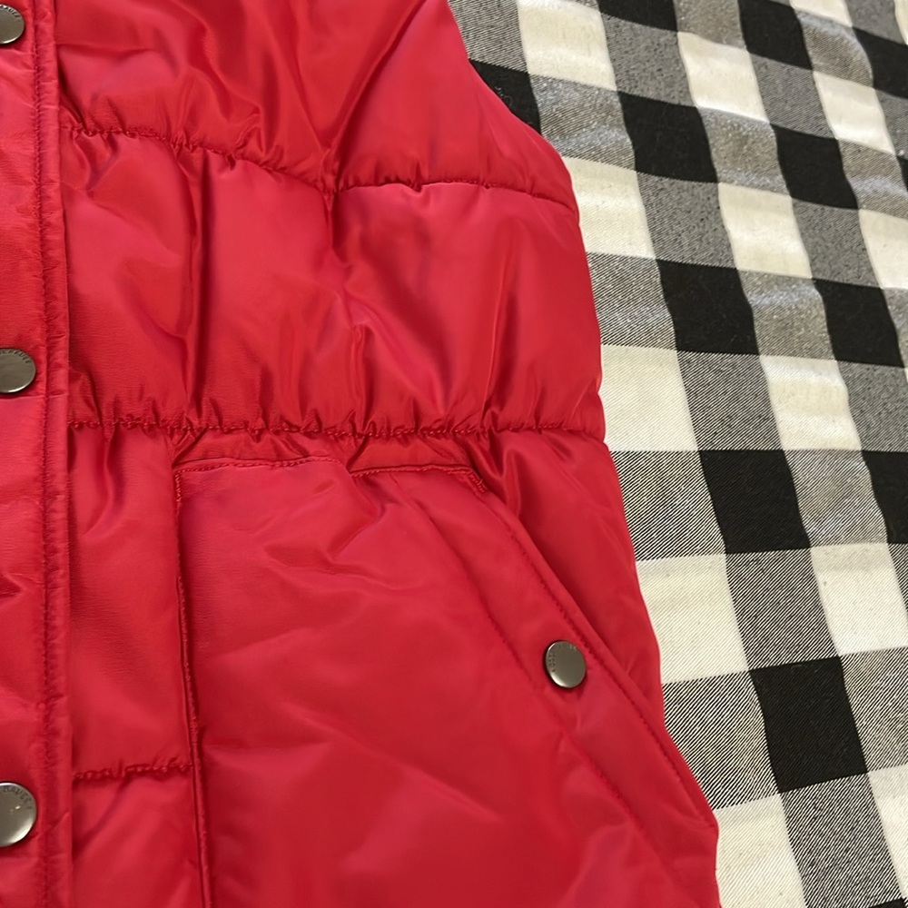 Eddie Bauer Red Black Buffalo Checkered Quilted Puffer Vest Size Medium Pockets - Picture 13 of 15